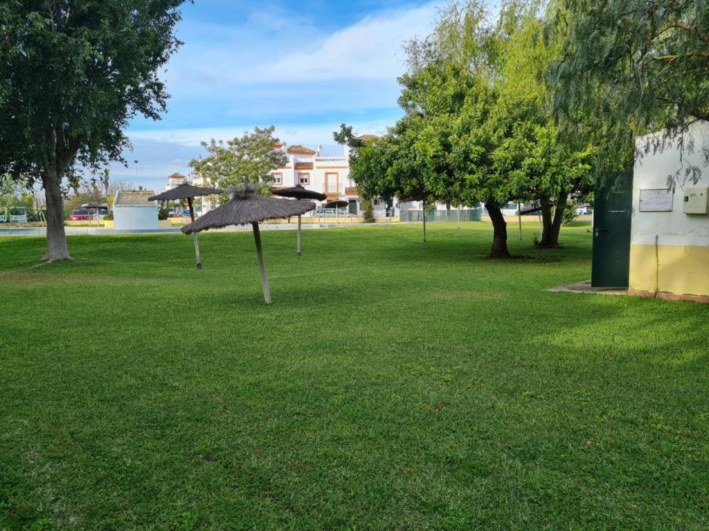 Aparta Club La Barrosa Apartment Чиклана де ла Фронтера Екстериор снимка